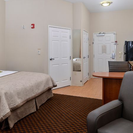 Candlewood Suites Turlock By Ihg Exterior foto