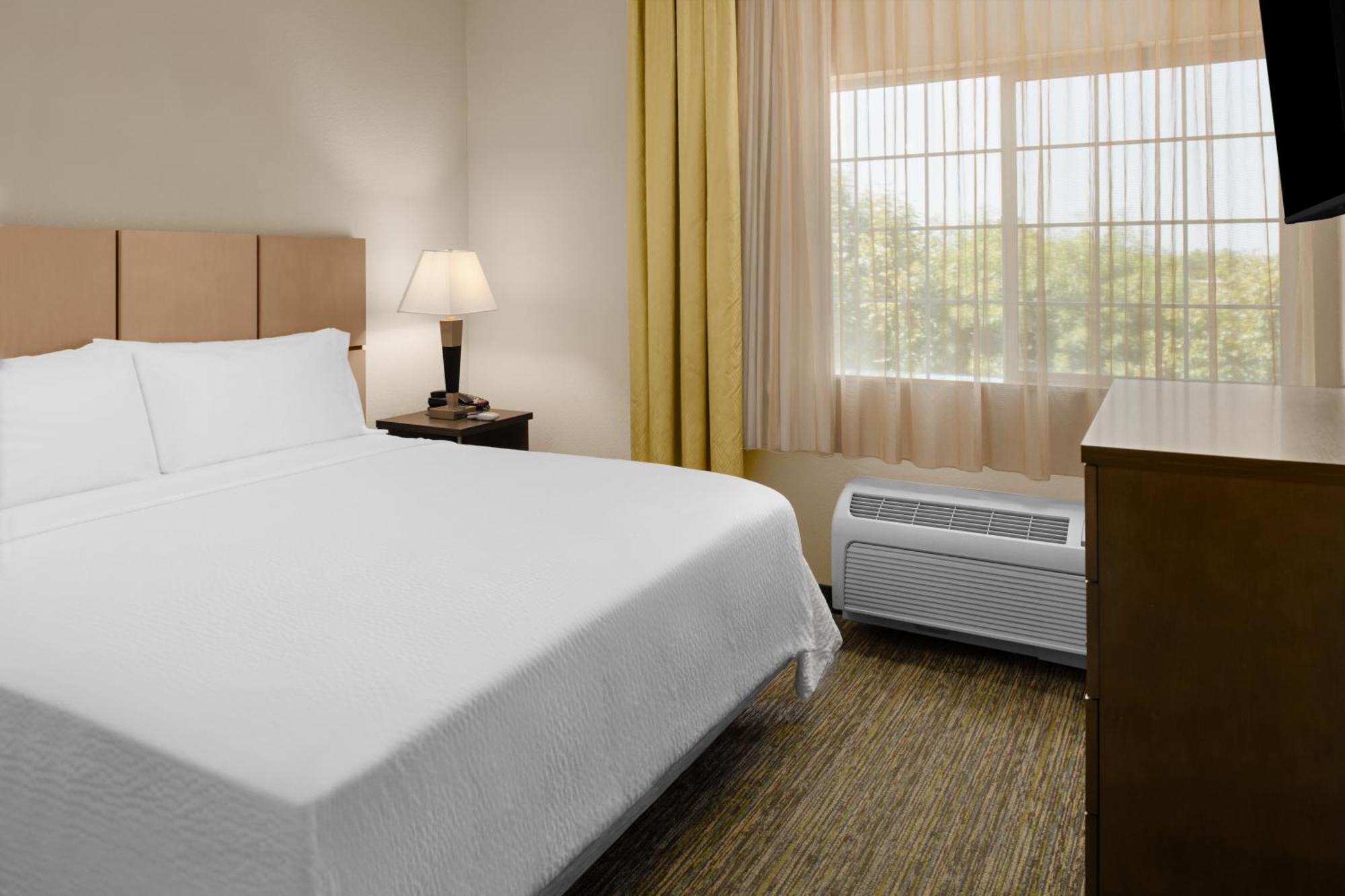 Candlewood Suites Turlock By Ihg Exterior foto